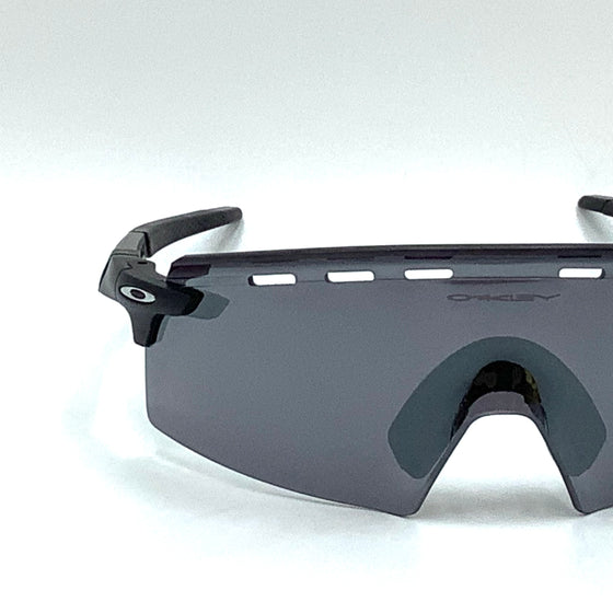 Occhiale da sole Oakley  ENCODER STRIKE VENTED O9235  01