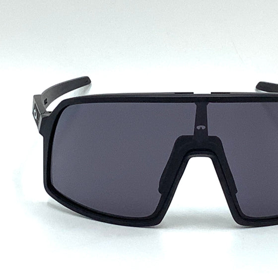 Occhiale da sole Oakley  SUTRO S O9462  07