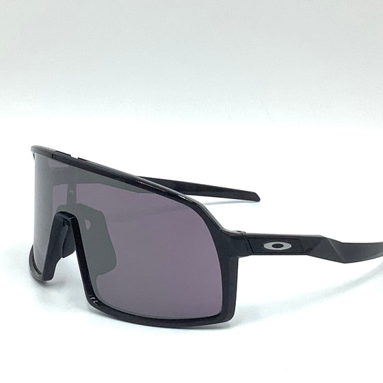Occhiale da sole Oakley  SUTRO S  O9462  01