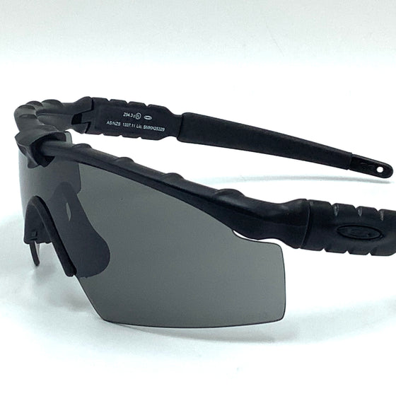 Occhiale da sole Oakley  SI M FRAME 2.0  O9213  03