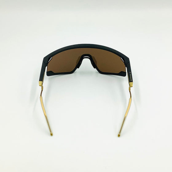 Occhiale da sole Oakley  BXTR METAL  O9237  01