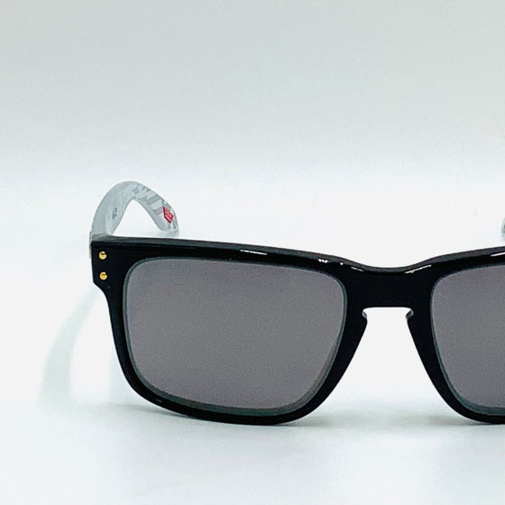 Occhiale da sole Oakley  HOLBROOK O9102  Y7  57/18