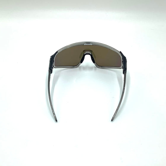 Occhiale da sole OAKLEY  LATCH PANEL  O9404  04