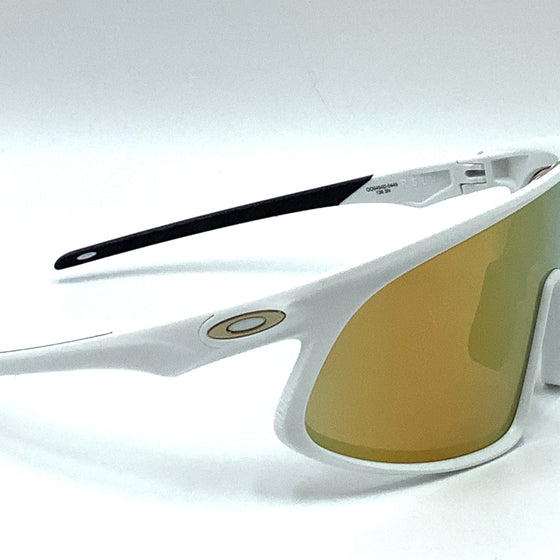 Occhiale da sole Oakley  RSLV  O9484D  04