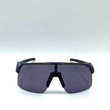  Occhiale da sole Oakley  SUTRO LITE  O9463  69
