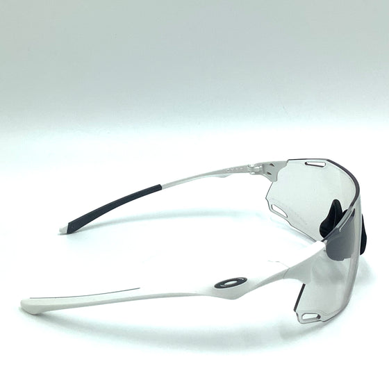 Occhiale da sole Oakley  CYBR DYNO  O9513D  01
