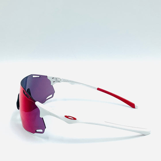 Occhiale da sole Oakley  CYBR DYNO  O9513D  03
