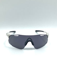  Occhiale da sole Oakley  CYBR DYNO  O9513D  05