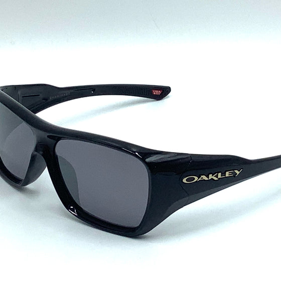 Occhiale da sole Oakley  CHAMINADE  O9492  01  60/13