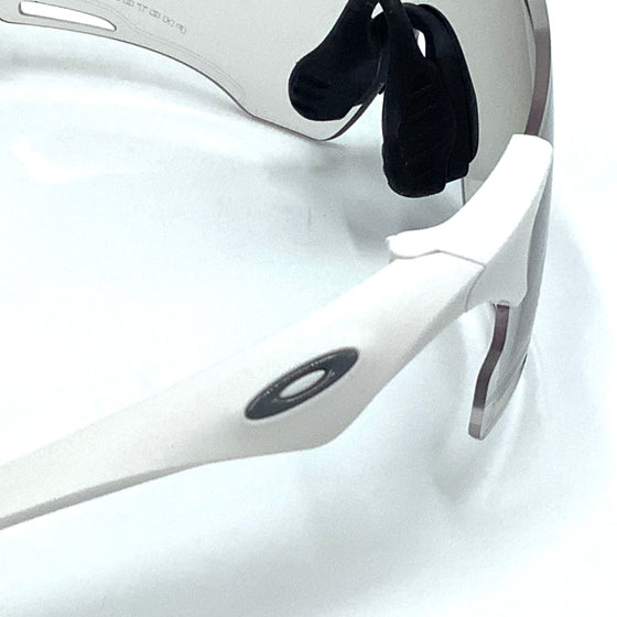 Occhiale da sole Oakley  CYBR ZERO O9512D  01