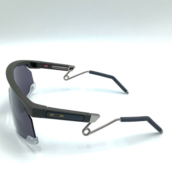 Occhiale da sole Oakley  BXTR METAL  O9237  12