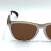 Occhiale da sole Oakley  FROGSKINS RANGE  O9284  20  55/17