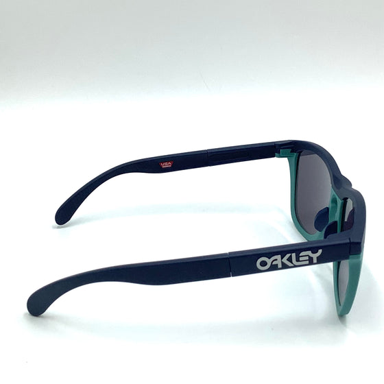 Occhiale da sole Oakley  FROGSKINS RANGE  O9284  17  55/17