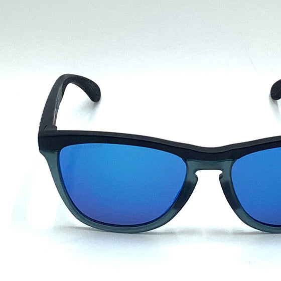 Occhiale da sole Oakley  FROGSKINS RANGE  O9284  19  55/17