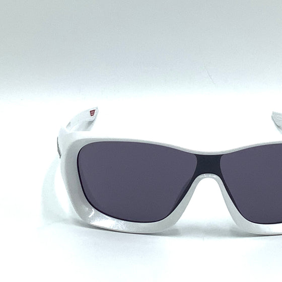Occhiale da sole Oakley  DE LA SALLE  O9493  02