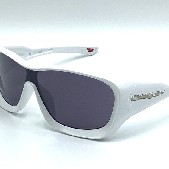 Occhiale da sole Oakley  DE LA SALLE  O9493  02