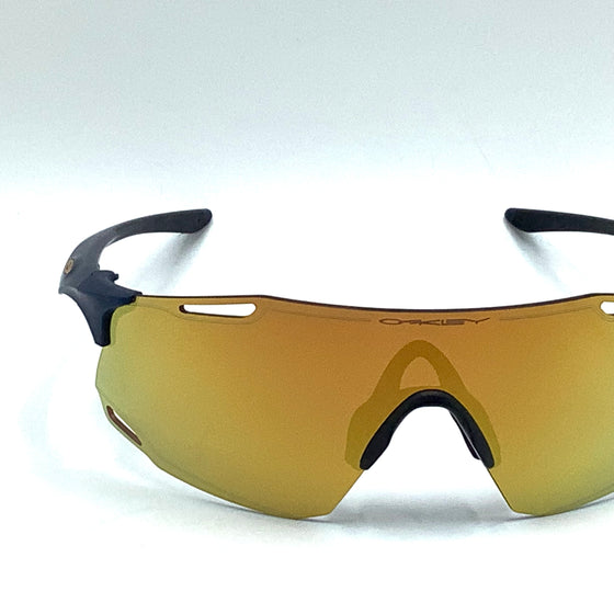 Occhiale da sole Oakley  CYBR DYNO  O9513D  06