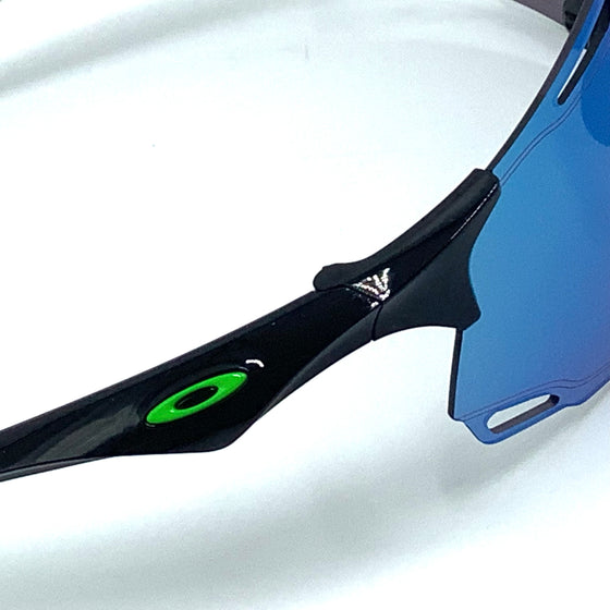 Occhiale da sole Oakley  CYBR DYNO  O9513D  02