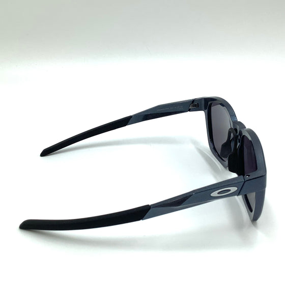 Occhiale da sole Oakley  SHACKLE  O9507D  07  52/18