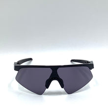  Occhiale da sole Oakley  RESISTOR SWEEP  OJ9015  04  YOUTH SUN