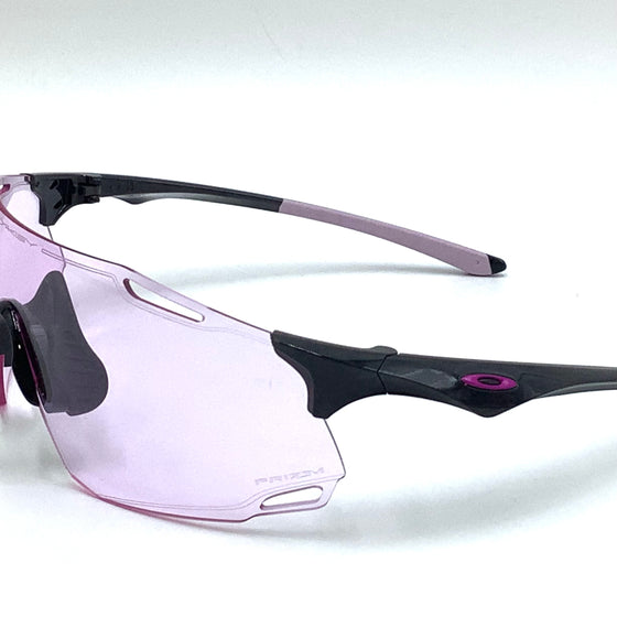 Occhiale da sole Oakley  CYBR DYNO  O9513D  04