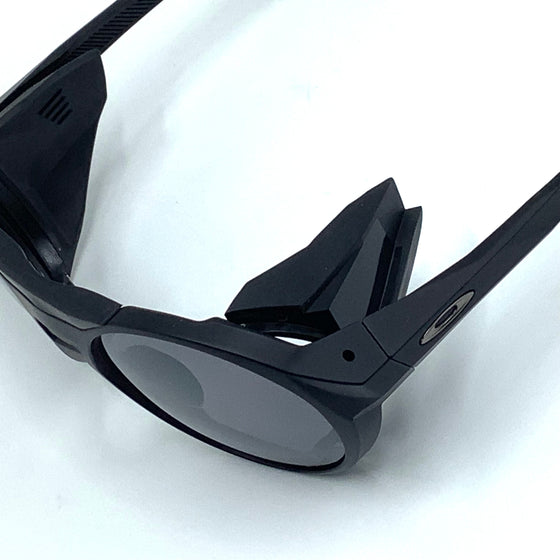 Occhiale da sole Oakley  CLIFDEN  O9440  09  56/17