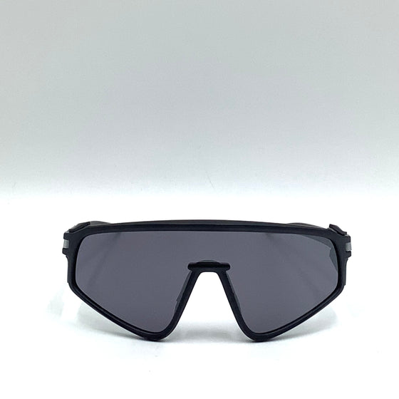 Occhiale da sole Oakley  LATCH PANEL  O9404  01