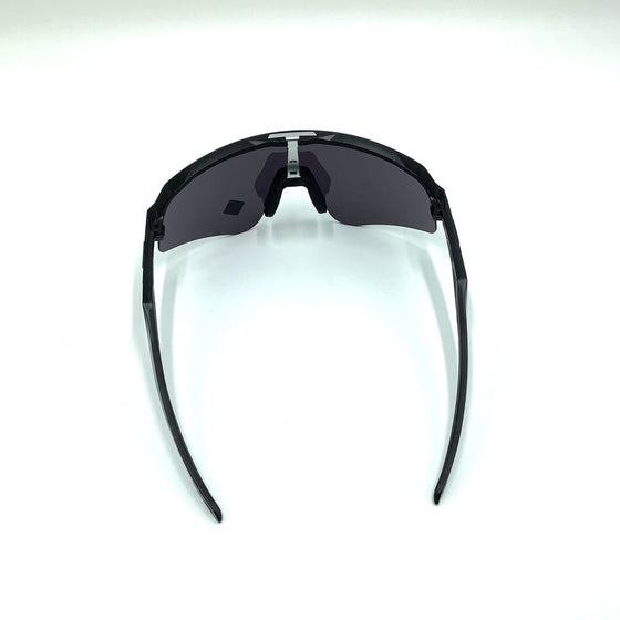 Occhiale da sole Oakley  SUTRO LITE SWEEP  O9465  03